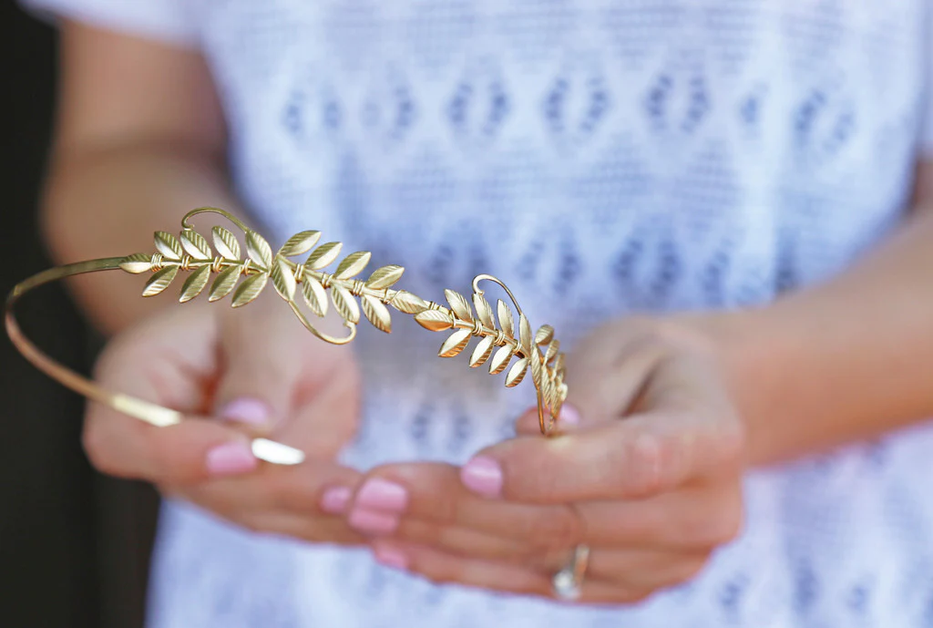 Little Laurels - A Golden Leaf Headband - Image 4