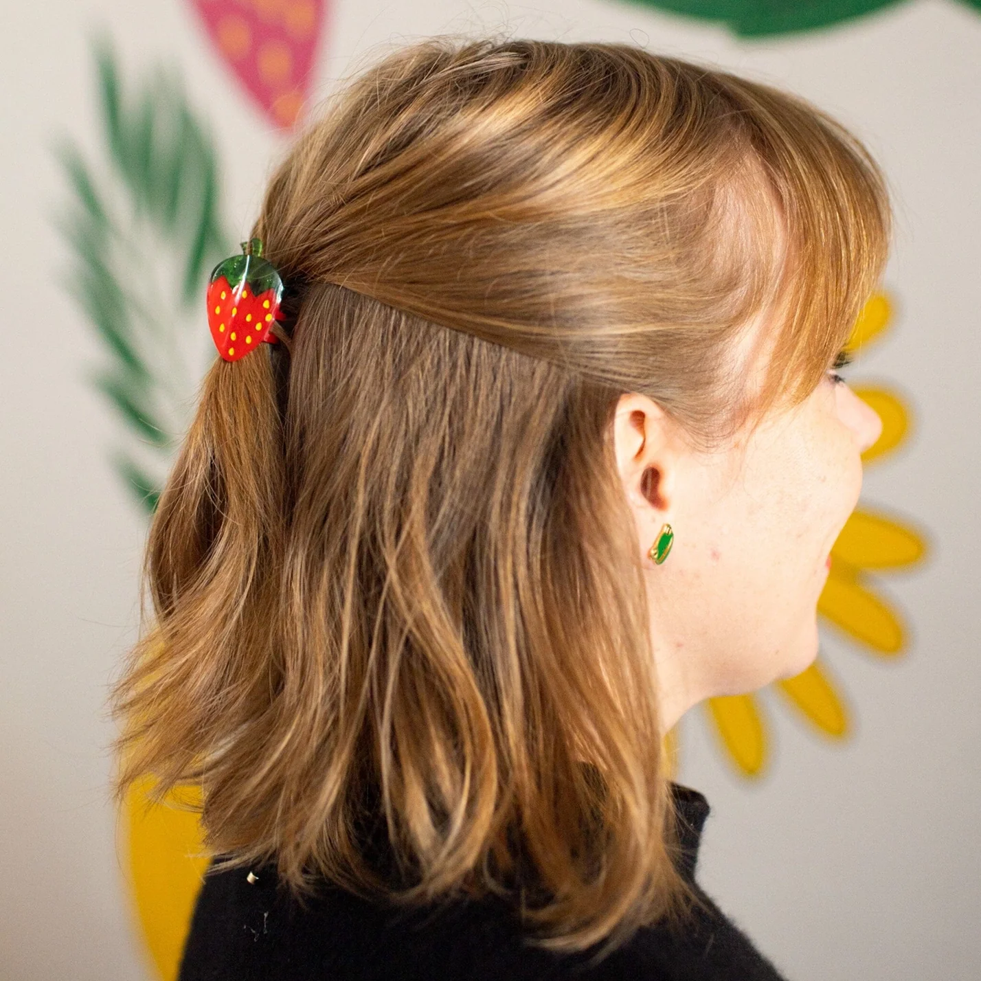 Mini Strawberry Hair Claw Clip - Image 4