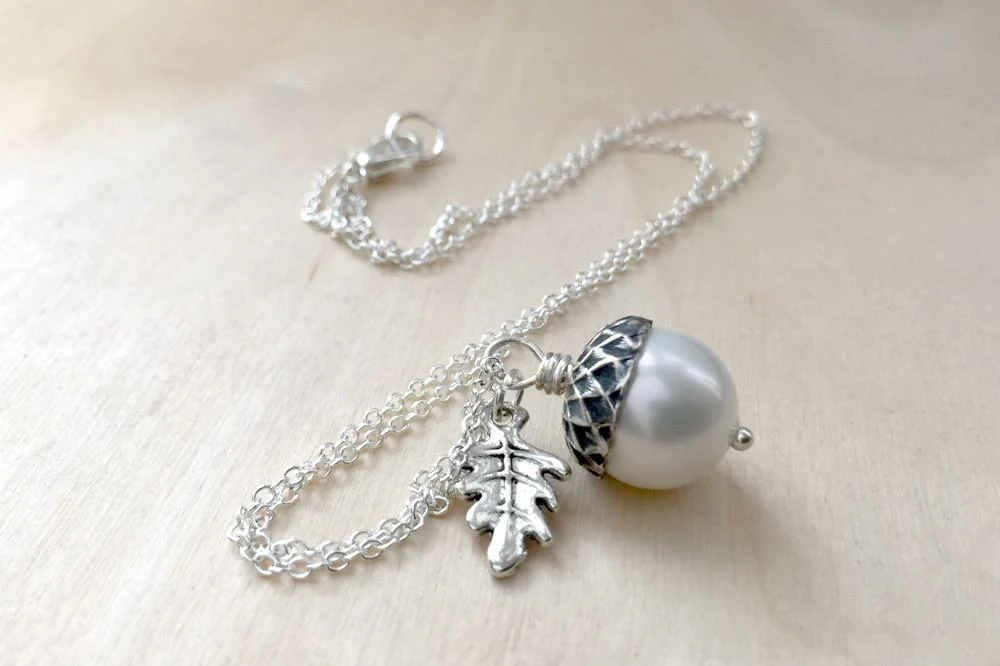 Snow and Silver Pearl Acorn Necklace - Image 6