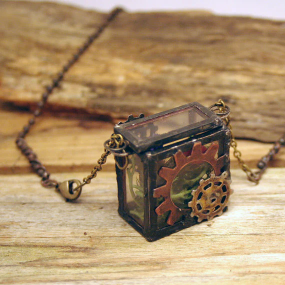Steampunk Garden Terrarium - Image 2