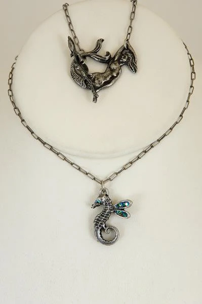 Sweet Winged Seahorse Pendant - Champagne Crystals - Image 3